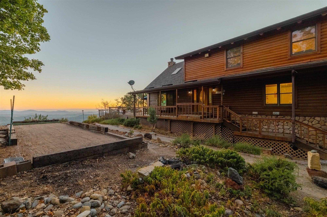 Sonora, California, 95370, United States, 4 Bedrooms Bedrooms, ,3 BathroomsBathrooms,Residential,For Sale,1793029
