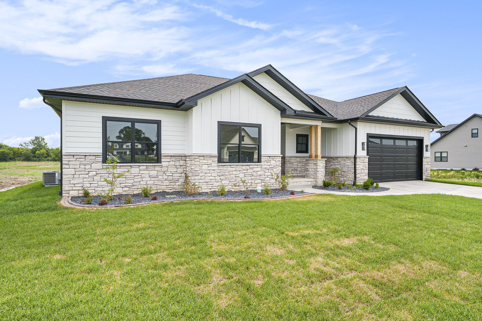 Cedar Lake, Indiana, 46303, United States, 3 Bedrooms Bedrooms, ,2 BathroomsBathrooms,Residential,For Sale,1930614