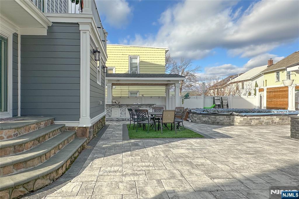 North Arlington, New Jersey, 07031, United States, 3 Bedrooms Bedrooms, ,4 BathroomsBathrooms,Residential,For Sale,1981700