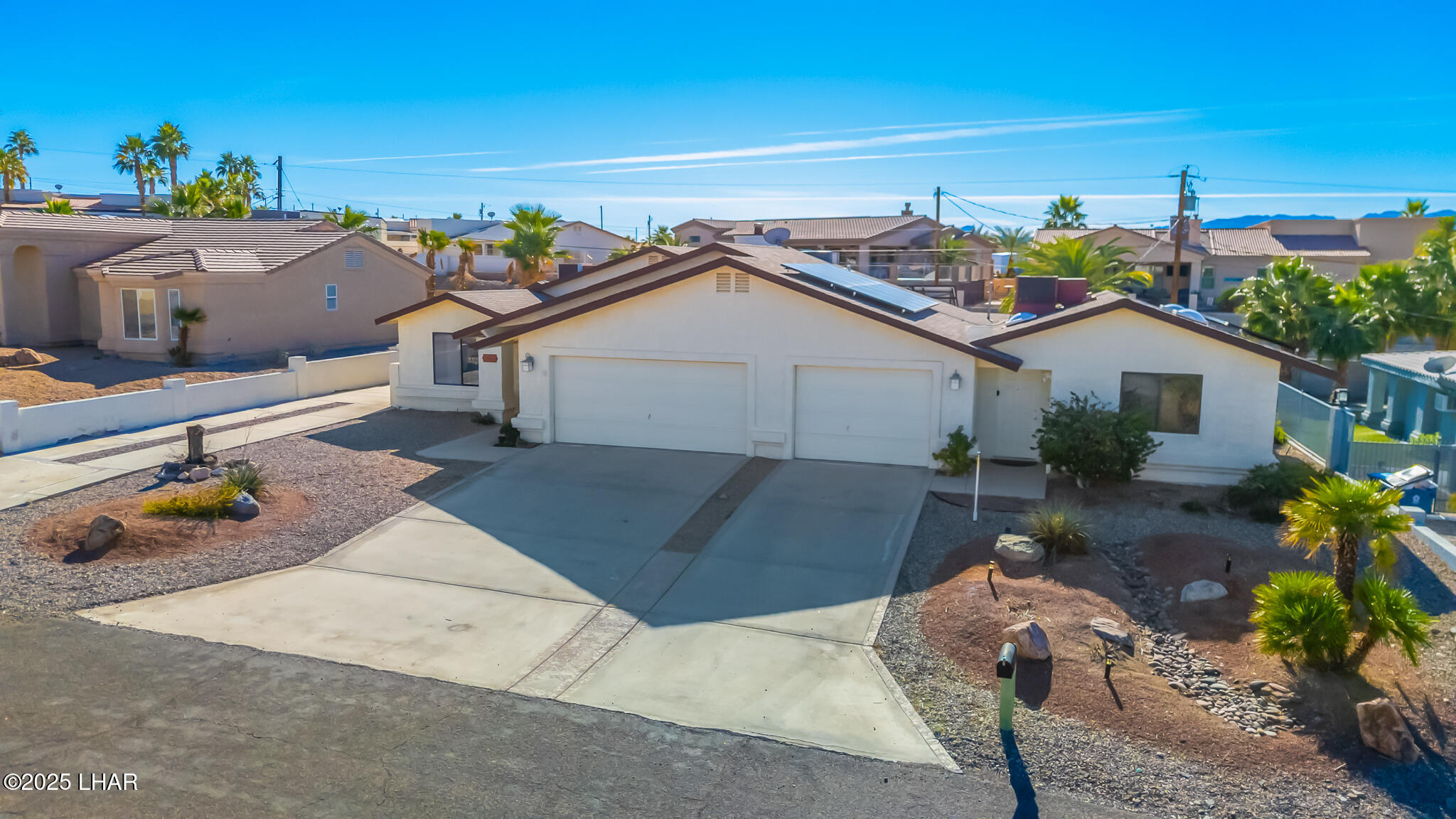 Lake Havasu City, Arizona, 86404, United States, 4 Bedrooms Bedrooms, ,2 BathroomsBathrooms,Residential,For Sale,2002177