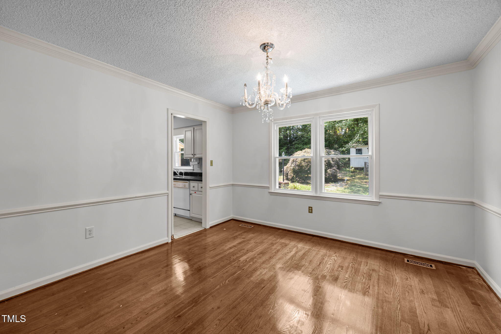 Raleigh, North Carolina, 27615, United States, 4 Bedrooms Bedrooms, ,3 BathroomsBathrooms,Residential,For Sale,1907534
