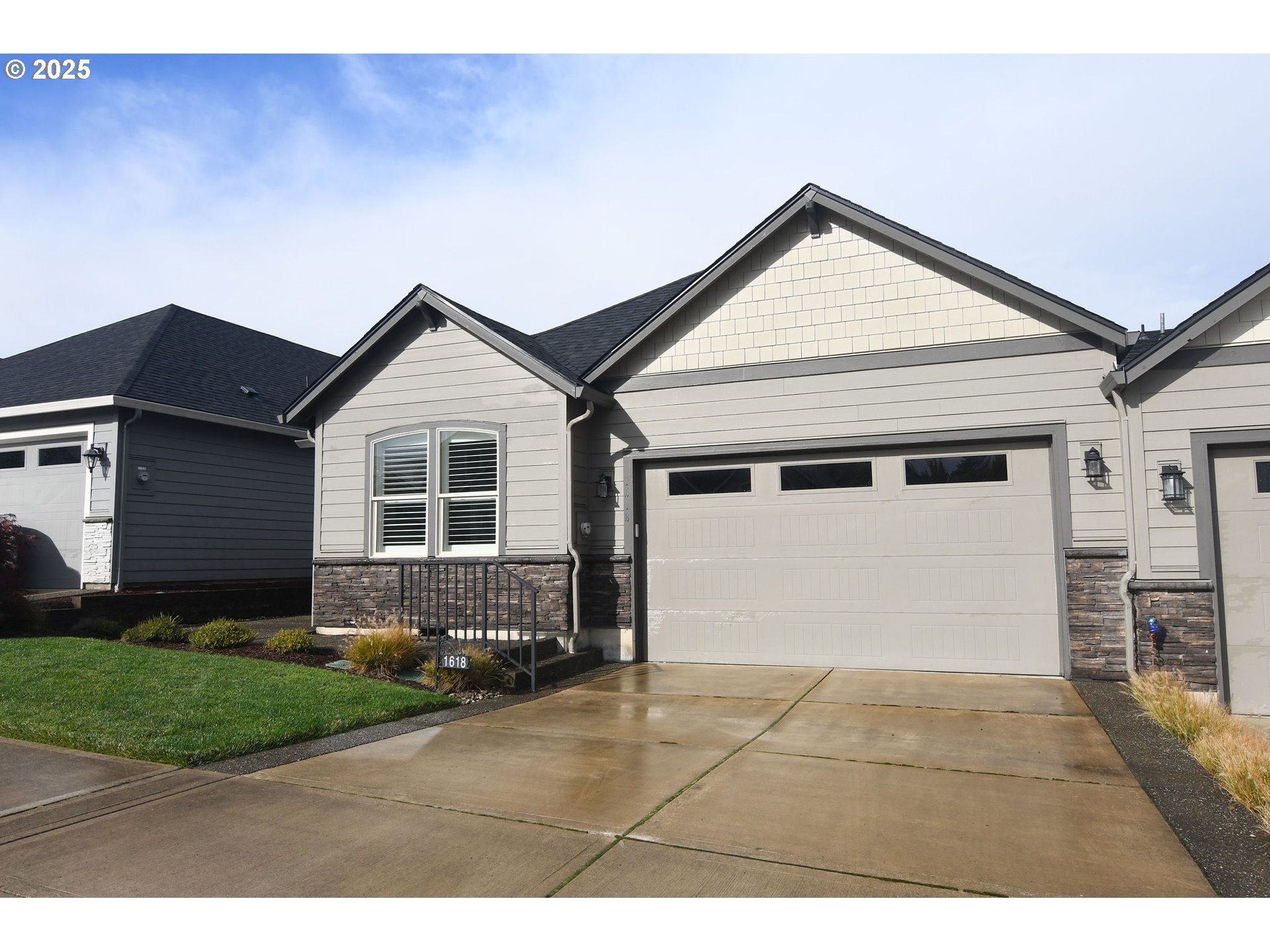 Ridgefield, Washington, 98642, United States, 2 Bedrooms Bedrooms, ,2 BathroomsBathrooms,Residential,For Sale,1971476