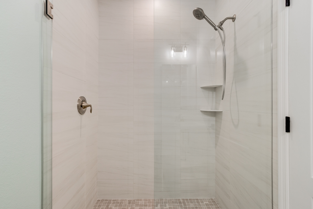 Port Orange, Florida, 32128, United States, 5 Bedrooms Bedrooms, ,3 BathroomsBathrooms,Residential,For Sale,1976466