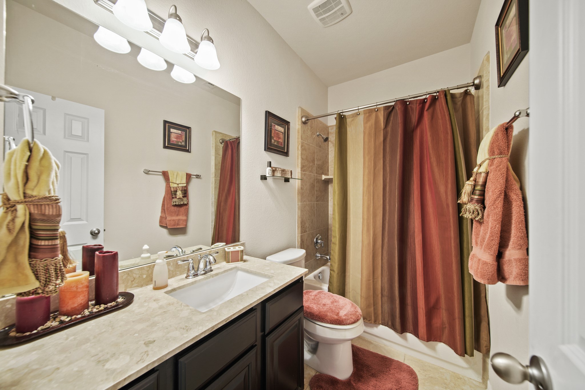 Richmond, Texas, 77407, United States, 4 Bedrooms Bedrooms, ,3 BathroomsBathrooms,Residential,For Sale,1940812