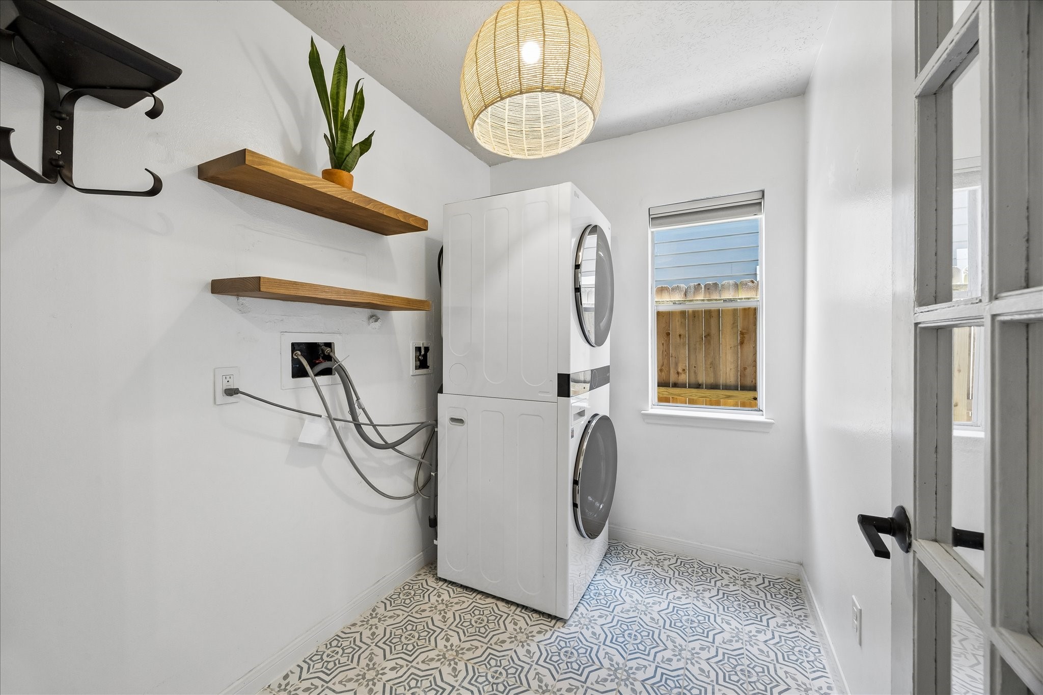  7919 Clarion Way - 物件實景