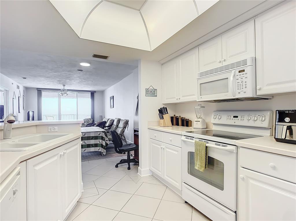 Daytona Beach, Florida, 32118, United States, 2 Bedrooms Bedrooms, ,2 BathroomsBathrooms,Residential,For Sale,1688723