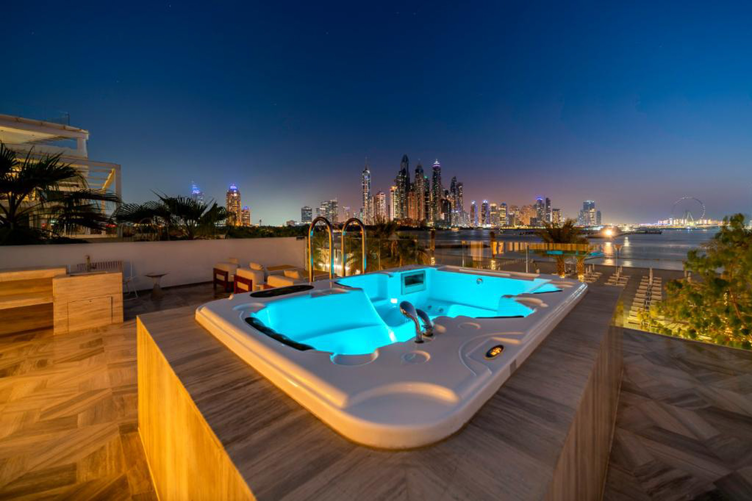  Luxury Beachfront Residence in Five Palm Jumeirah - 物件實景