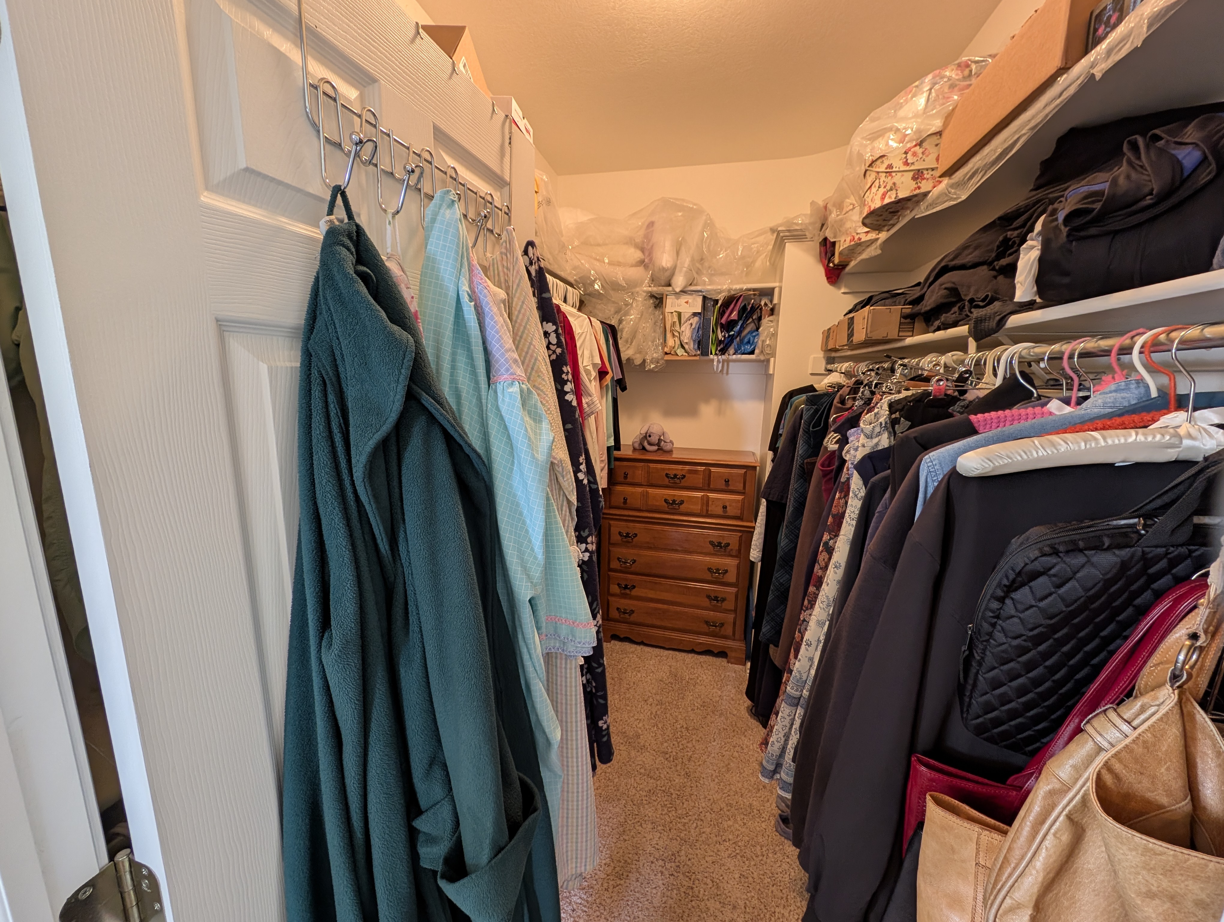 Provo, Utah, 84606, United States, 5 Bedrooms Bedrooms, ,2 BathroomsBathrooms,Residential,For Sale,2002549