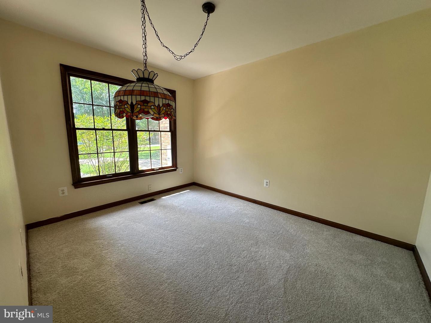 Fort Washington, Maryland, 20744, United States, 4 Bedrooms Bedrooms, ,3 BathroomsBathrooms,Residential,For Sale,1901963