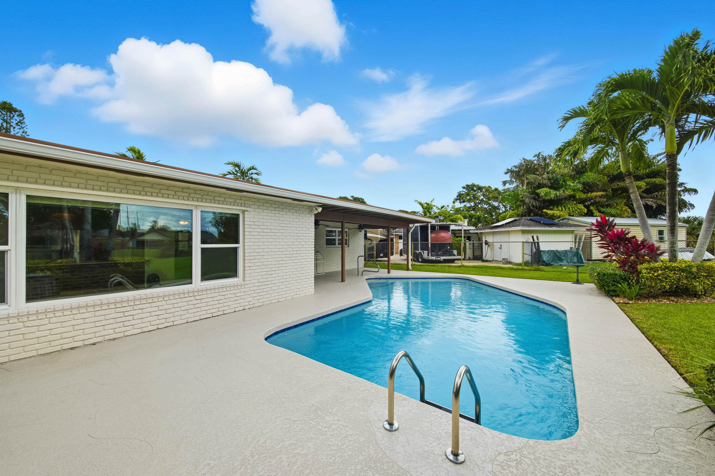 Royal Palm Beach, Florida, 33411, United States, 3 Bedrooms Bedrooms, ,3 BathroomsBathrooms,Residential,For Sale,1970121