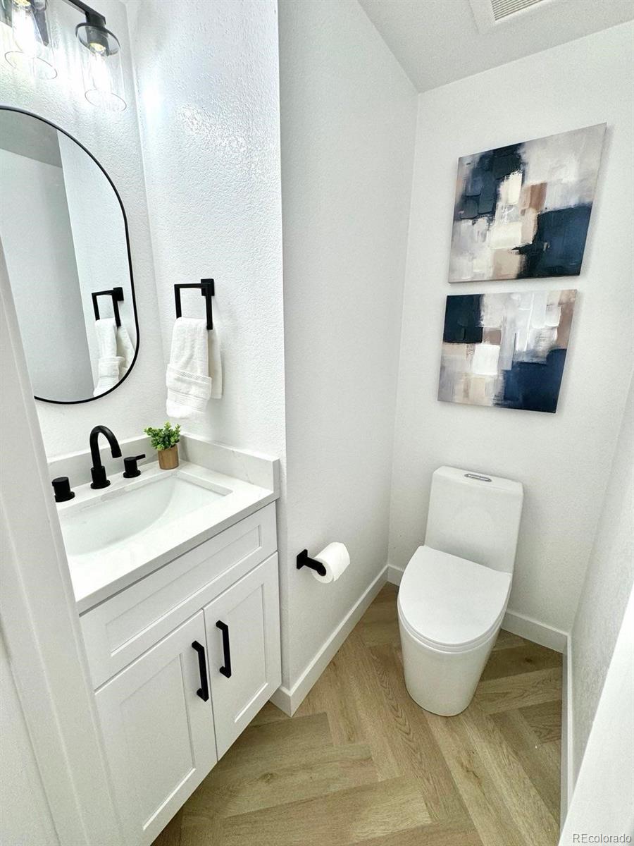 Denver, Colorado, 80237, United States, 5 Bedrooms Bedrooms, ,3 BathroomsBathrooms,Residential,For Sale,2005888