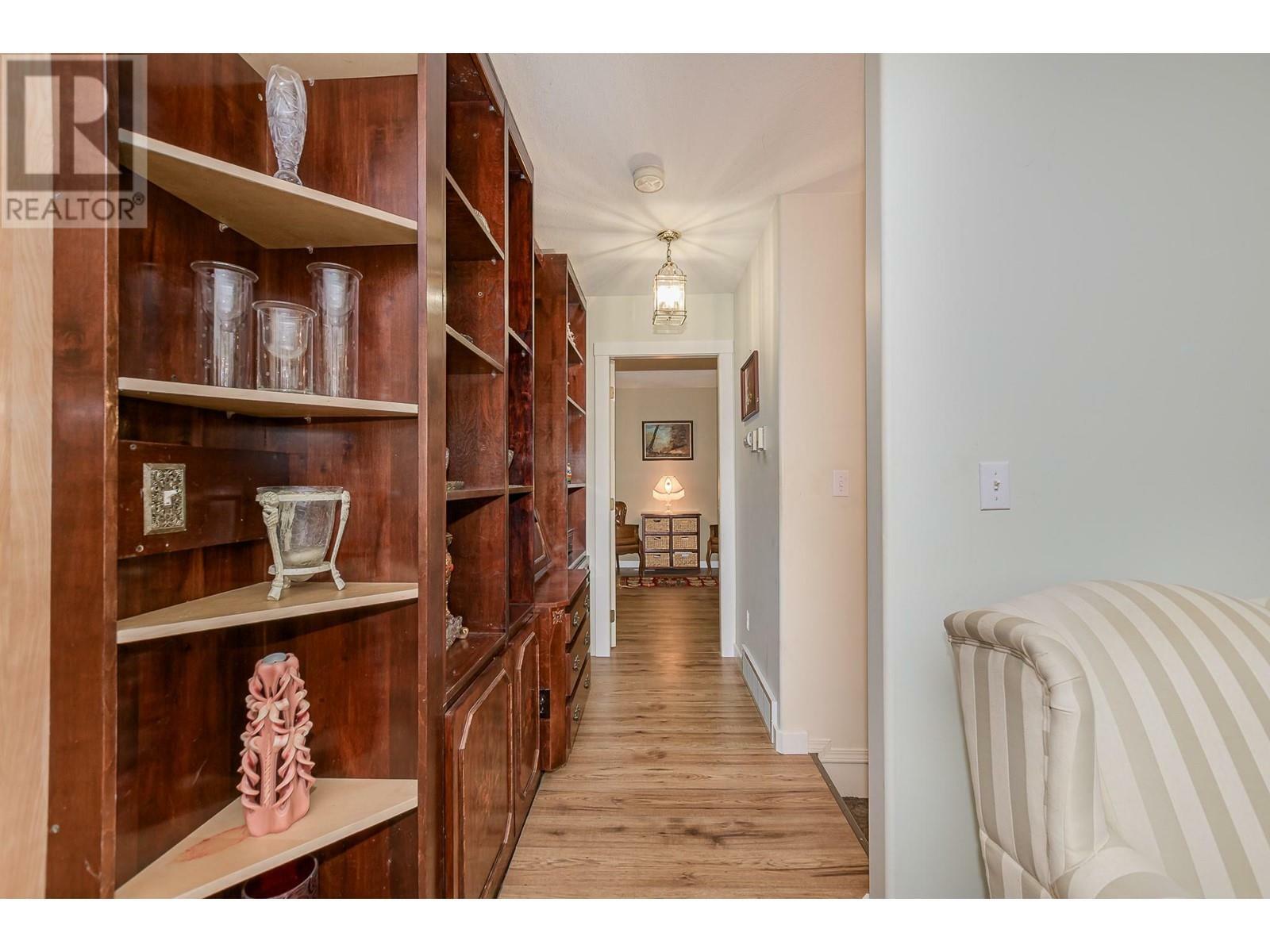 SALMON ARM, British Columbia, V1E 3C2, CA, 5 Bedrooms Bedrooms, ,3 BathroomsBathrooms,Residential,For Sale,1838319