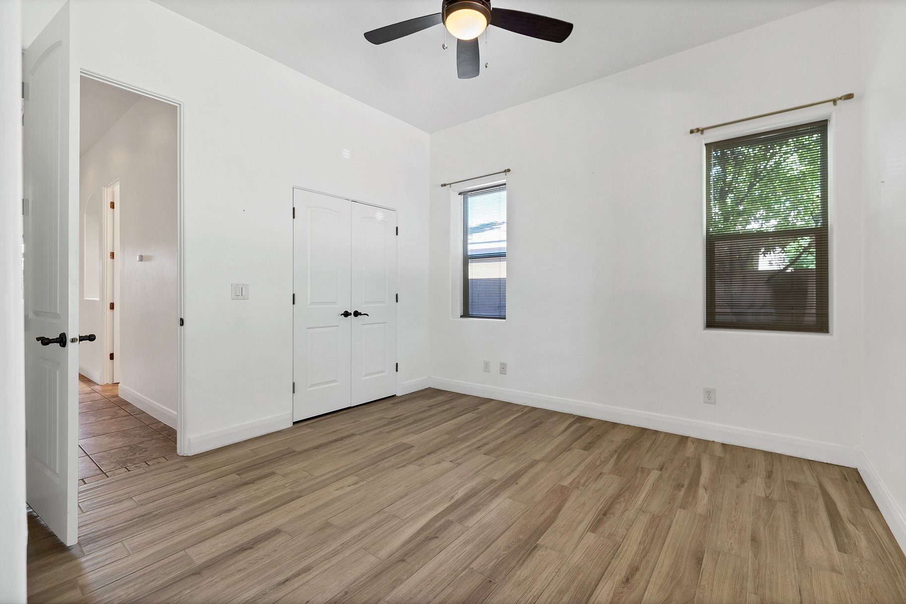  Indoor-Outdoor Living With Privacy, Space & Style In Washington Fields - 物件實景