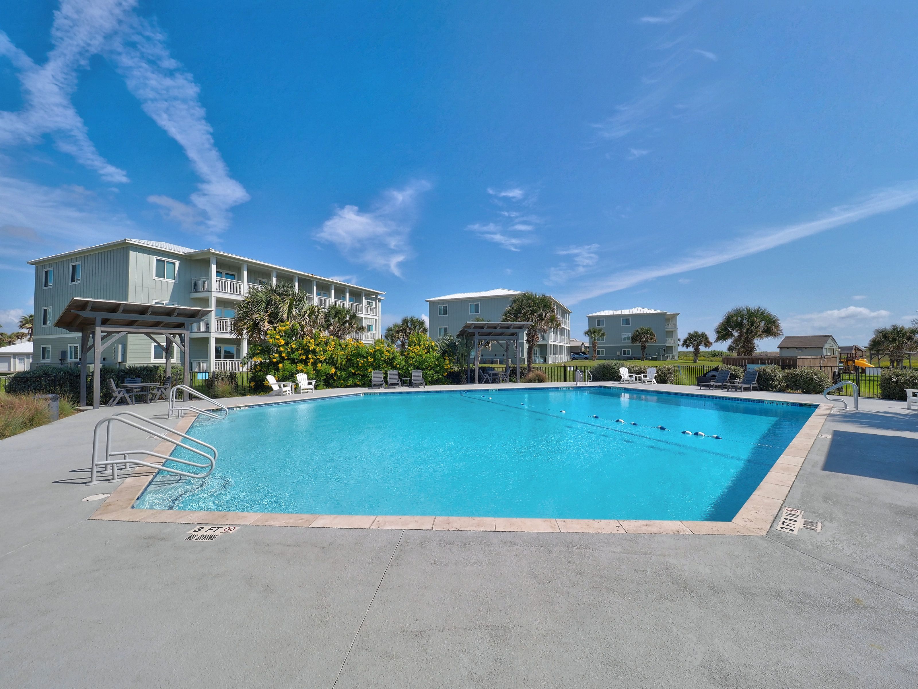  Top Floor Oceanside Condo - 物件實景