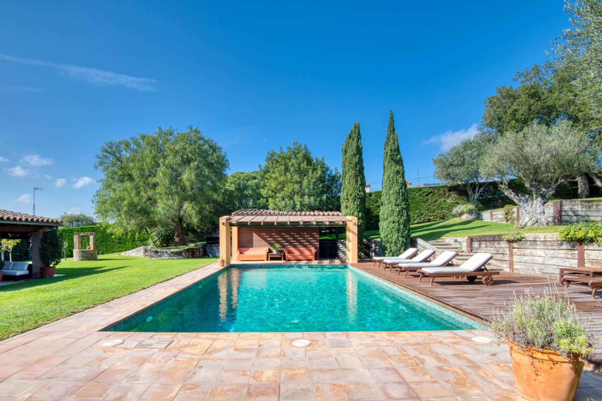  16th century farmhouse restored with charm and modernity in Santa Cristina d