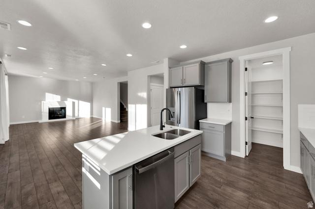 Kamas, Utah, 84036, United States, 3 Bedrooms Bedrooms, ,3 BathroomsBathrooms,Residential,For Sale,2013500