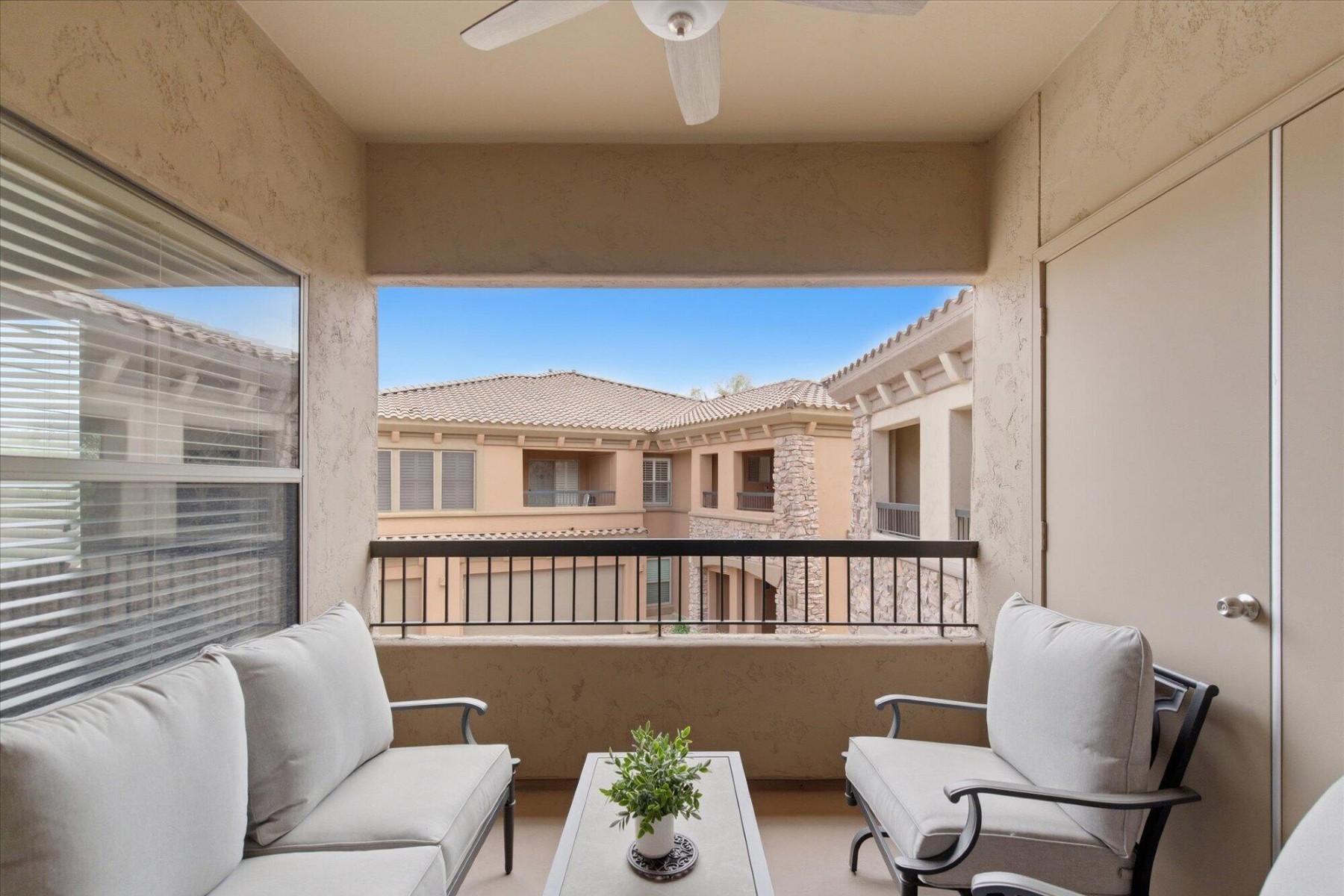  19700 N 76th Street  Scottsdale, AZ - 物件實景