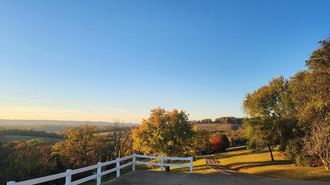 Lewisburg, Tennessee, 37091, United States, 4 Bedrooms Bedrooms, ,3 BathroomsBathrooms,Residential,For Sale,1999662