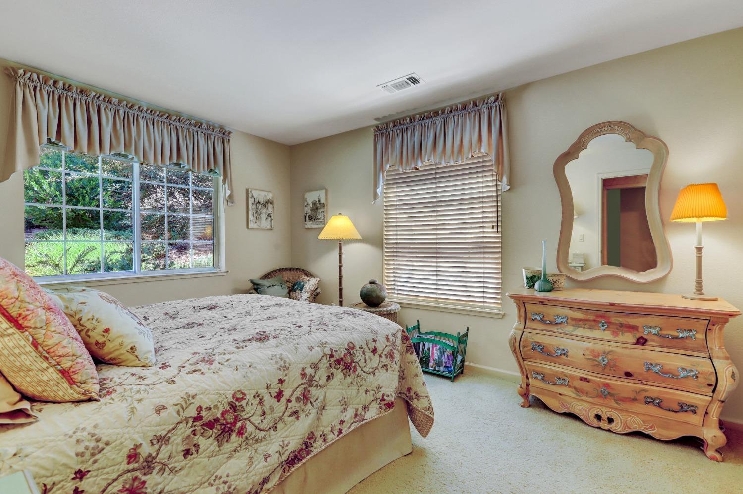 Grass Valley, California, 95949, United States, 3 Bedrooms Bedrooms, ,3 BathroomsBathrooms,Residential,For Sale,1825193