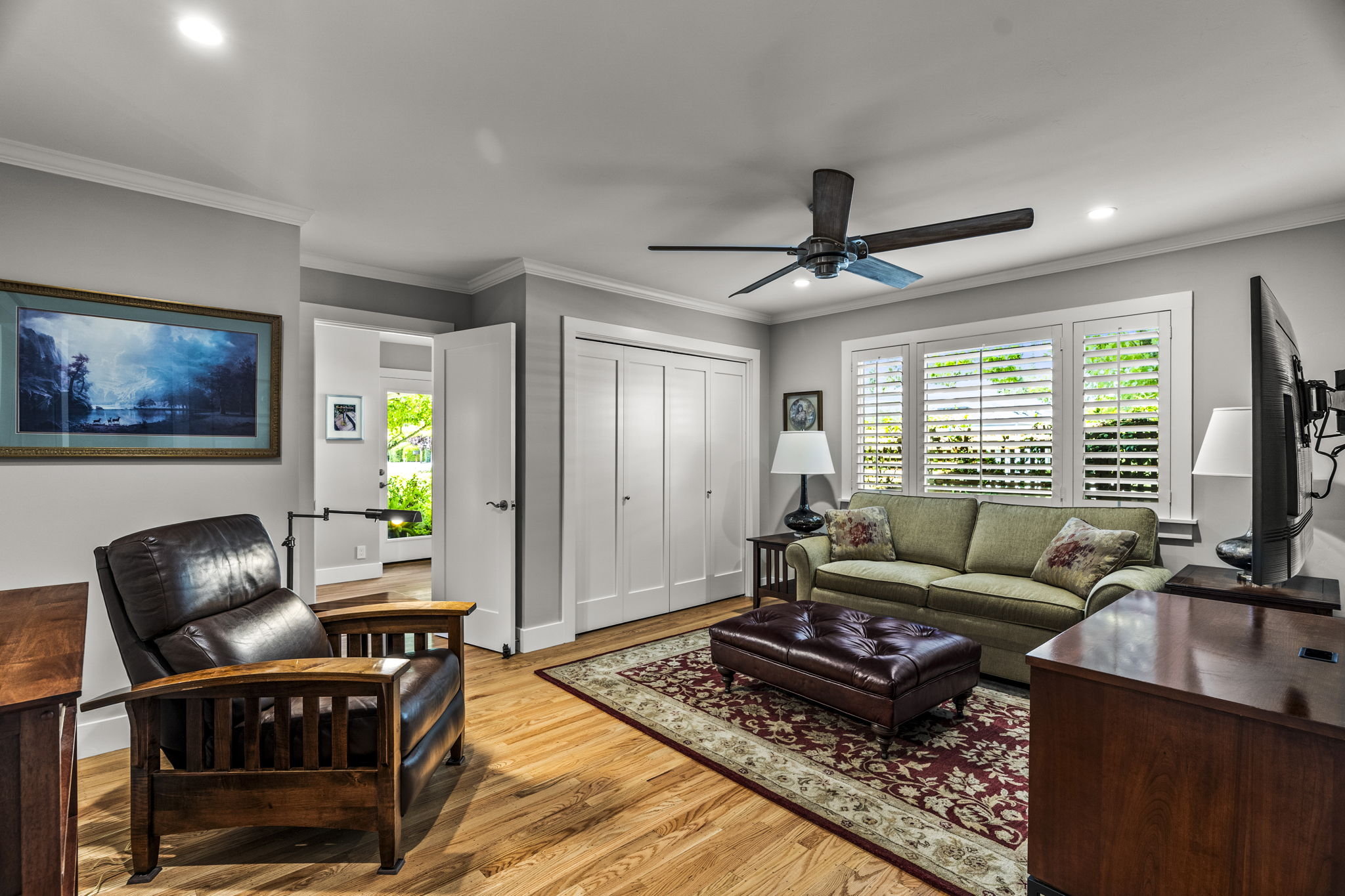  1597 Sulphur Springs Ave - 物件實景
