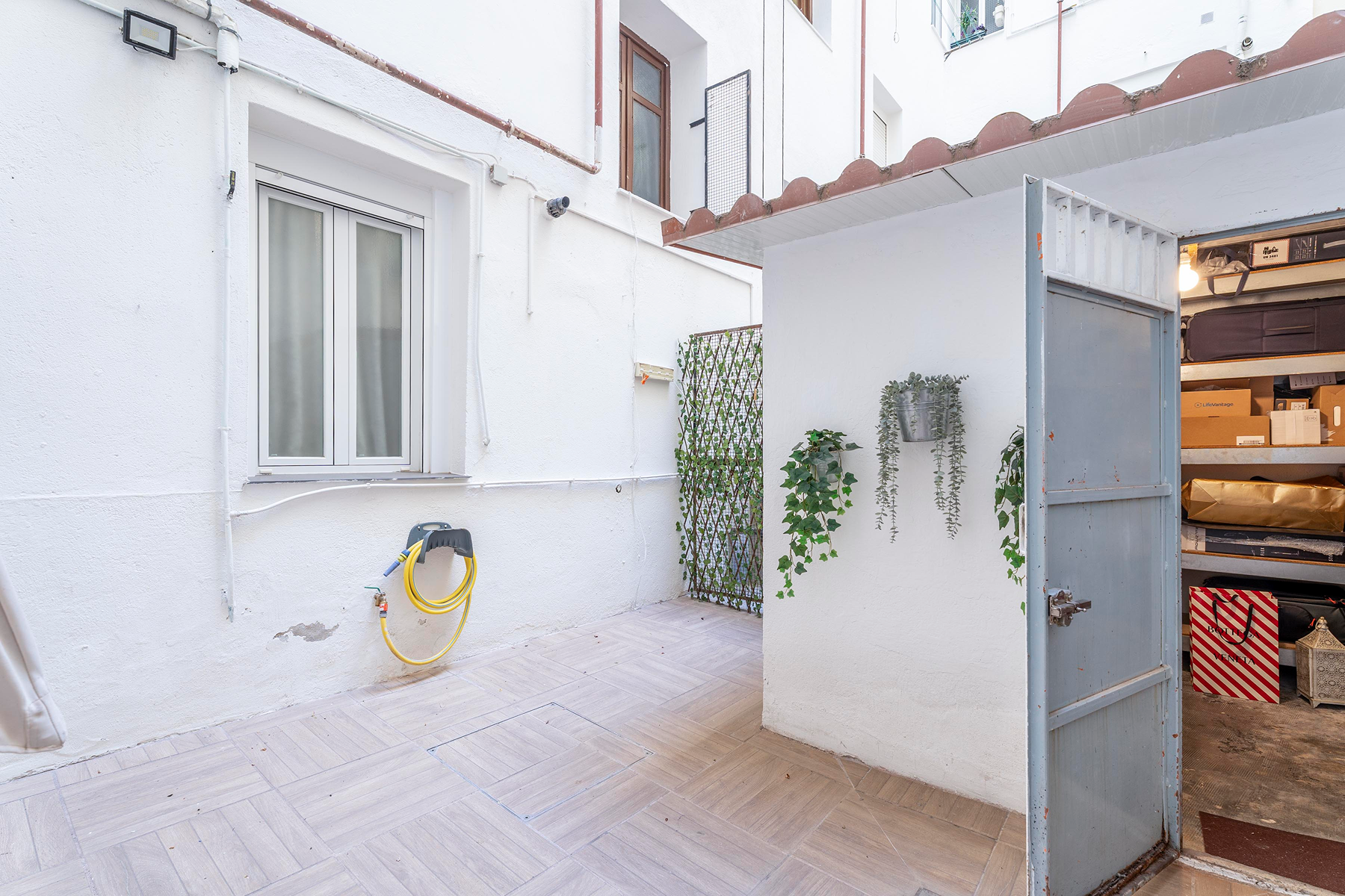  2-Bedroom flat with patio in Alcalde Sainz de Baranda - 物件實景