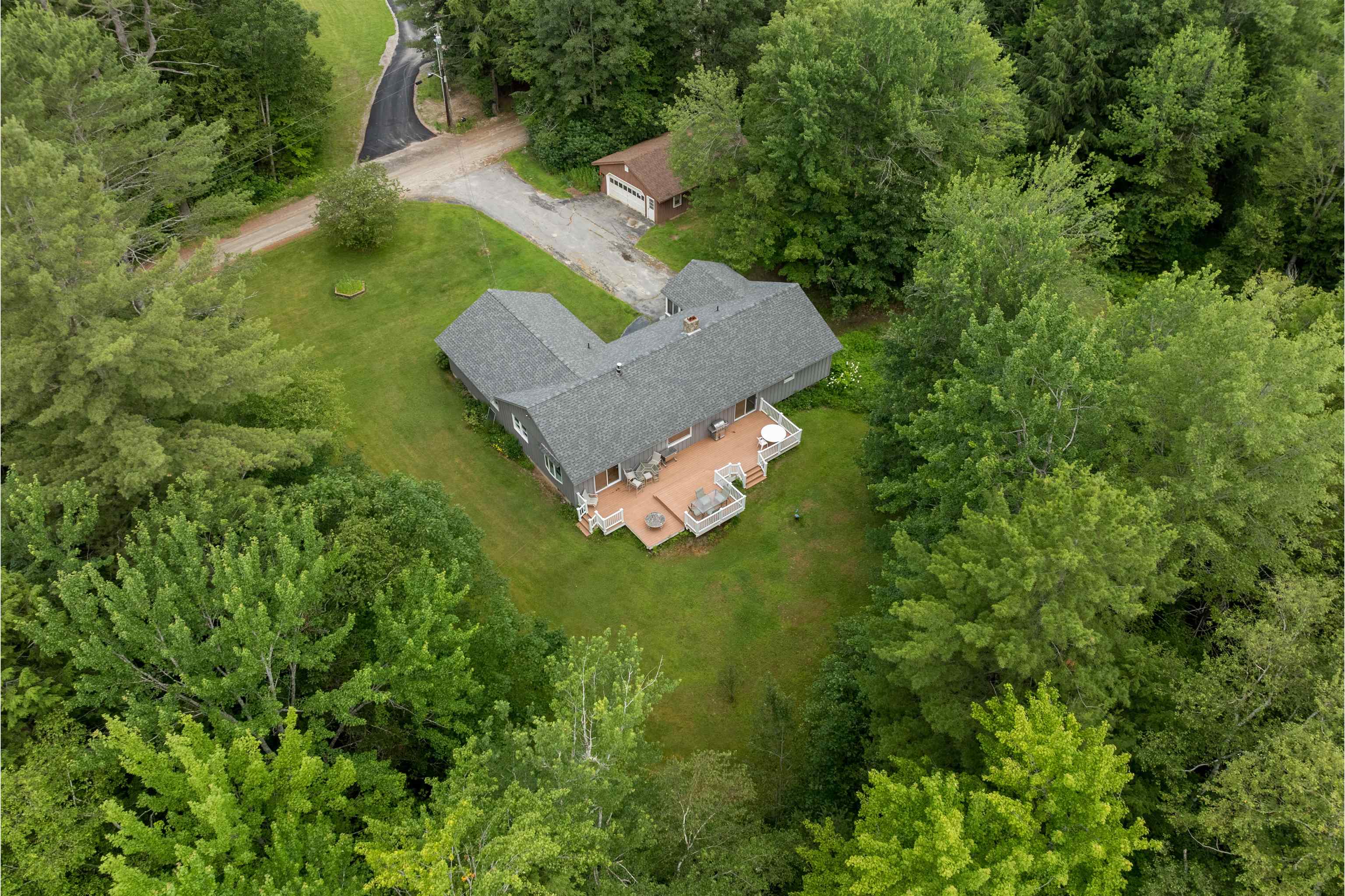 Newport, New Hampshire, 03773, United States, 4 Bedrooms Bedrooms, ,1 BathroomBathrooms,Residential,For Sale,1892643