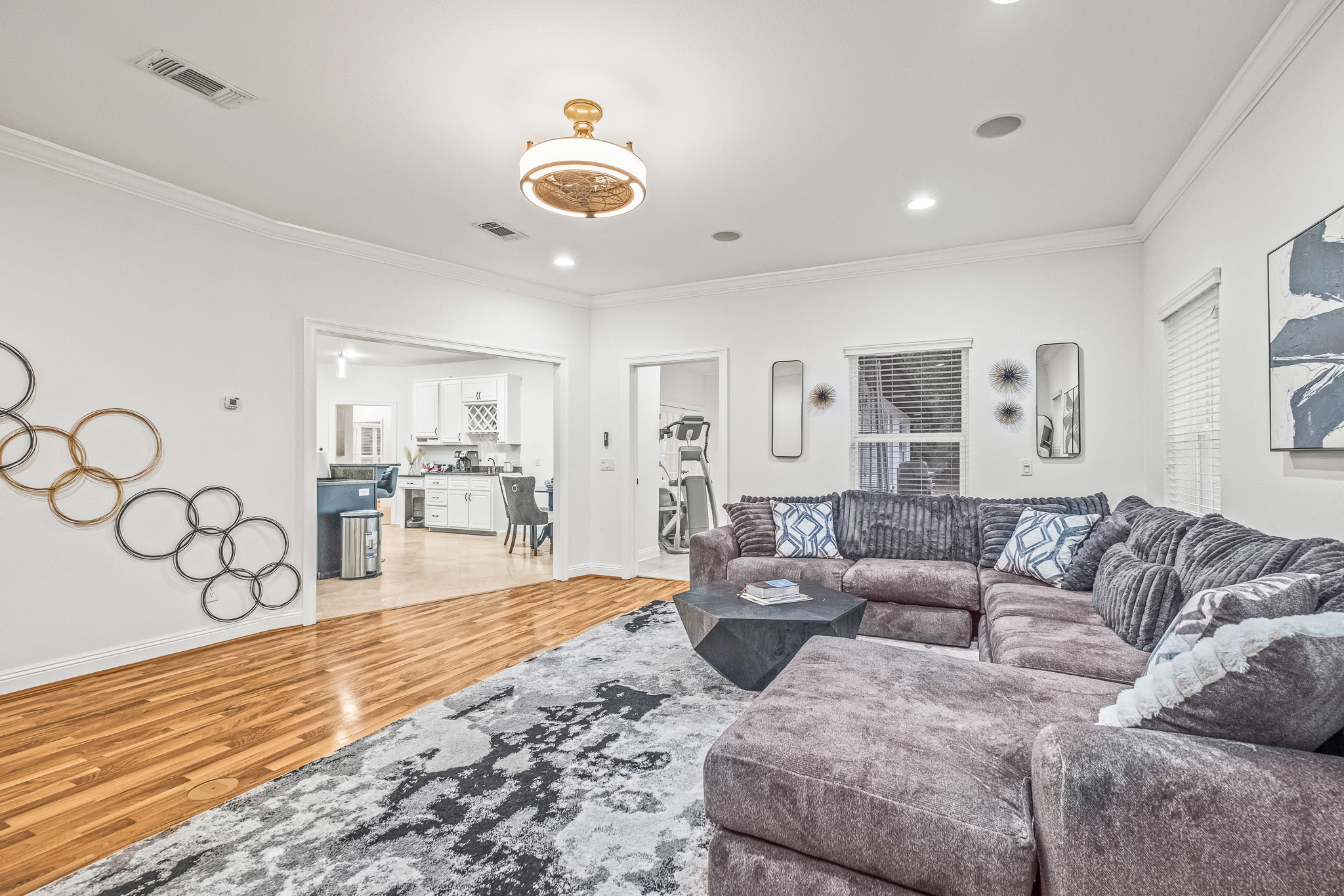 Pace, Florida, 32571, United States, 3 Bedrooms Bedrooms, ,4 BathroomsBathrooms,Residential,For Sale,1878434