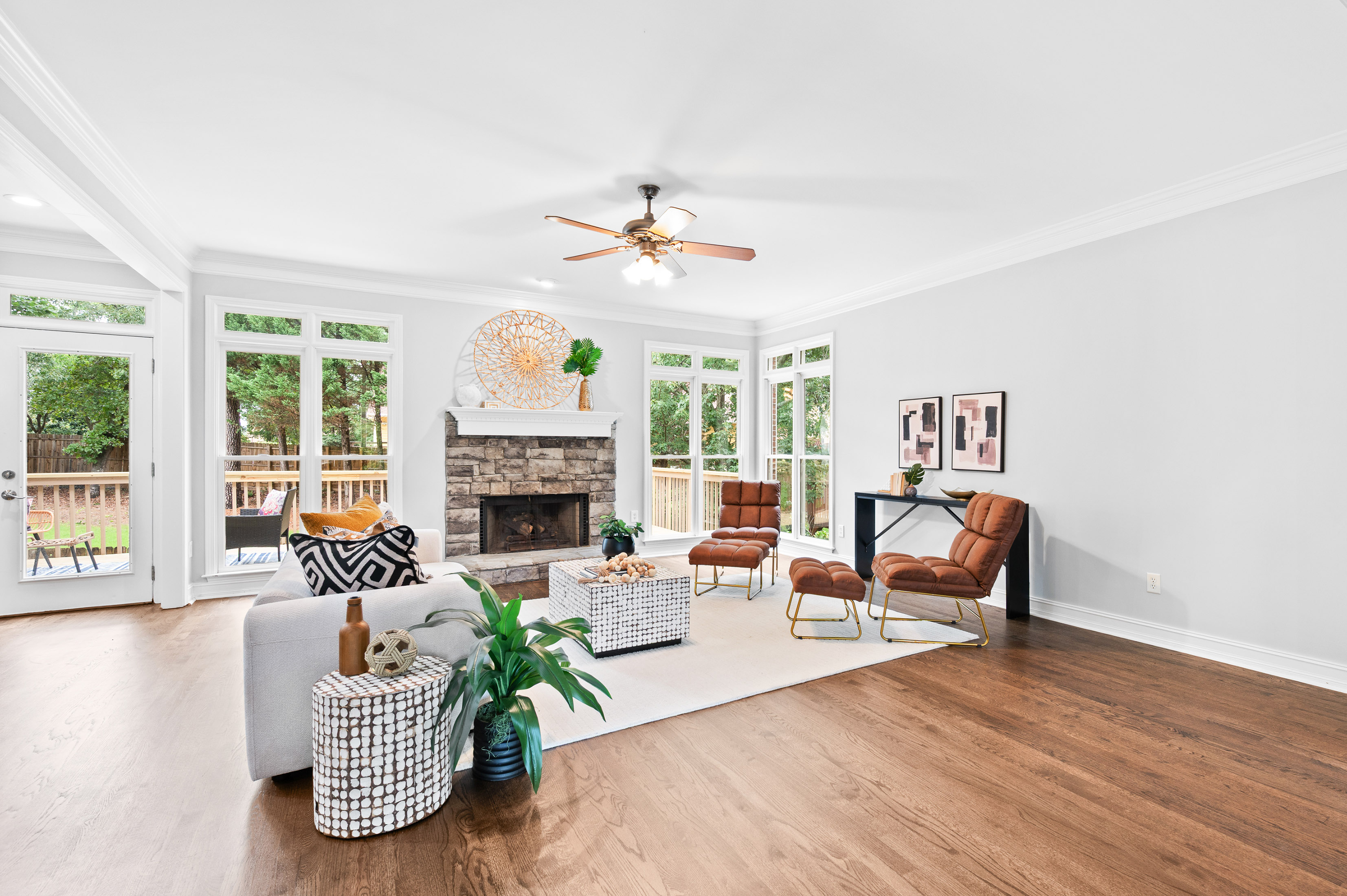  Stunning, All-Brick Home in Sought-After Medlock Place - 物件實景