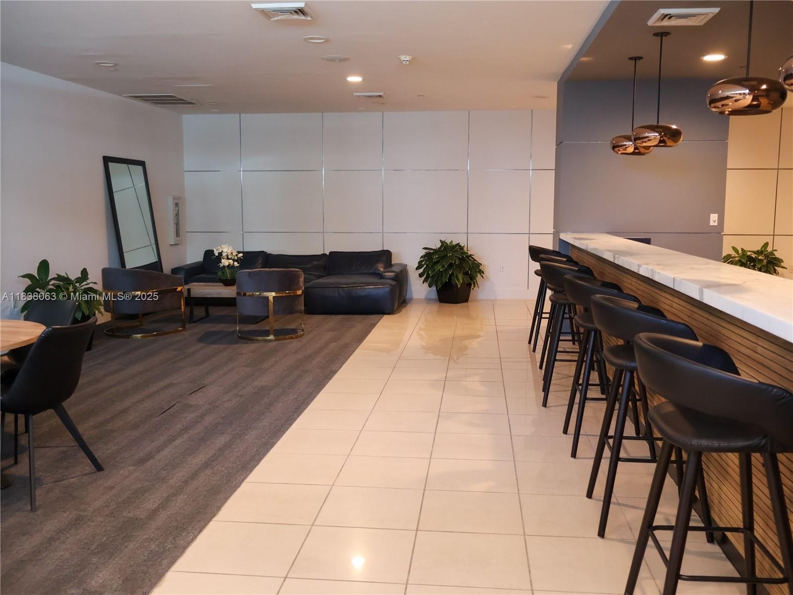Miami, Florida, 33130, United States, 2 Bedrooms Bedrooms, ,2 BathroomsBathrooms,Residential,For Sale,1936974