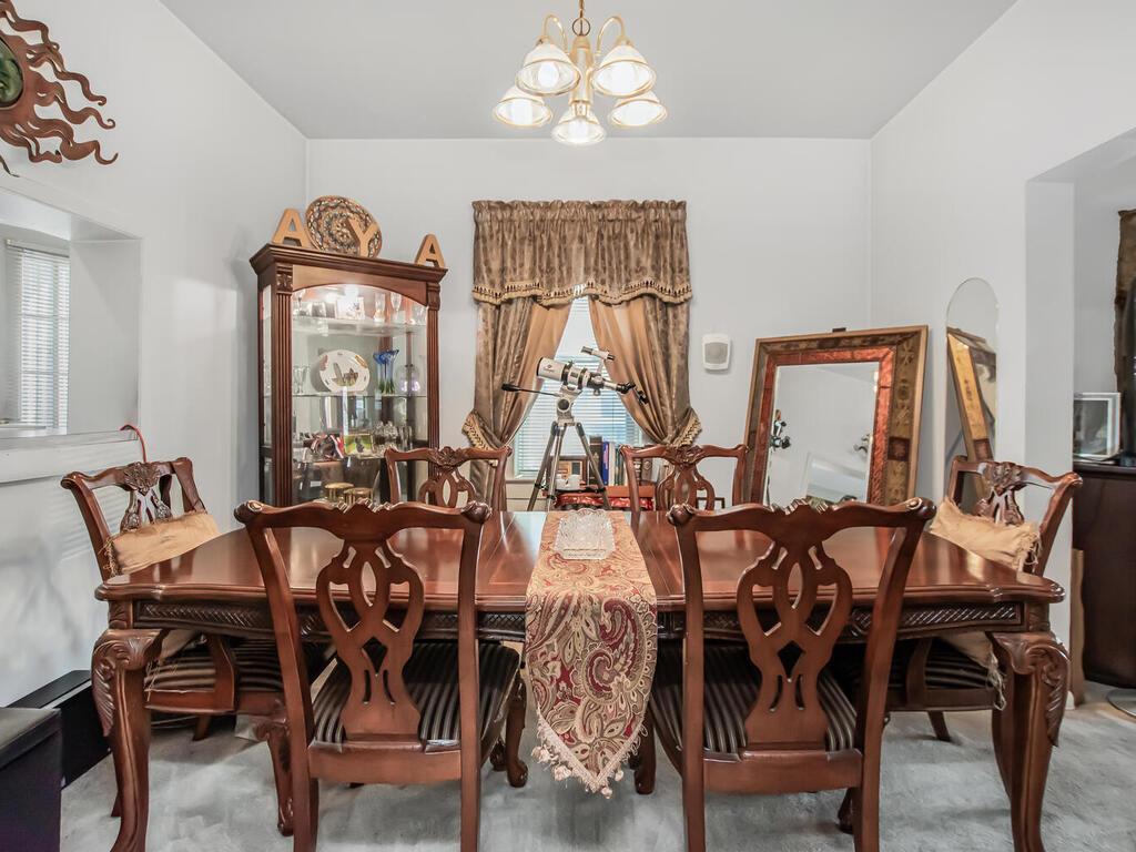 Yonkers, New York, 10710, United States, 3 Bedrooms Bedrooms, ,2 BathroomsBathrooms,Residential,For Sale,1982503