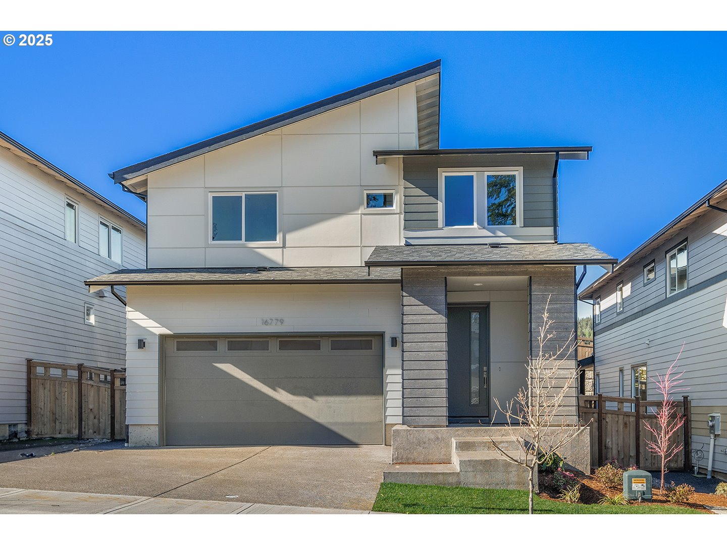 Happy Valley, Oregon, 97086, United States, 4 Bedrooms Bedrooms, ,3 BathroomsBathrooms,Residential,For Sale,1794329