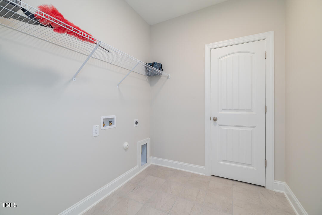 Youngsville, North Carolina, 27596, United States, 3 Bedrooms Bedrooms, ,3 BathroomsBathrooms,Residential,For Sale,1989446