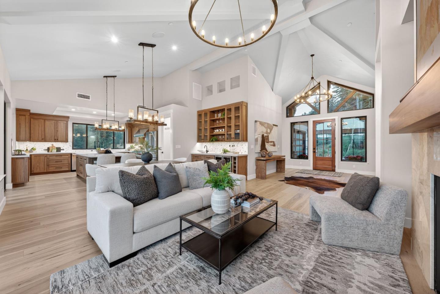 Boulder Creek, California, 95006, United States, 5 Bedrooms Bedrooms, ,4 BathroomsBathrooms,Residential,For Sale,1991450