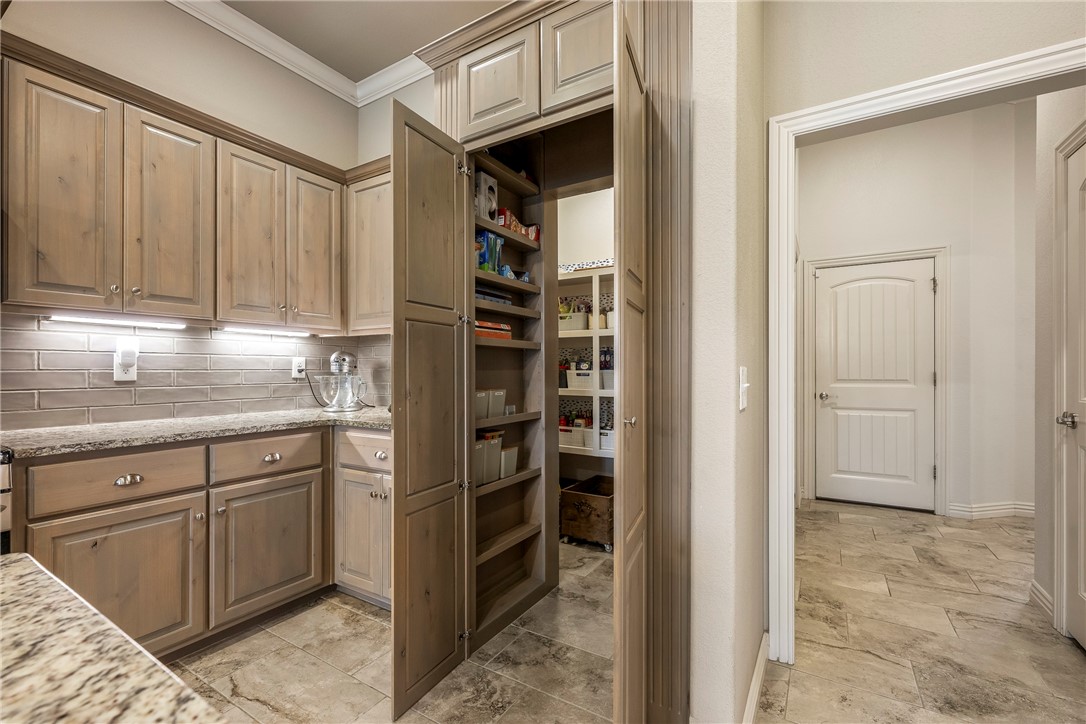 Cave Springs, Arkansas, 72718, United States, 4 Bedrooms Bedrooms, ,3 BathroomsBathrooms,Residential,For Sale,1954993