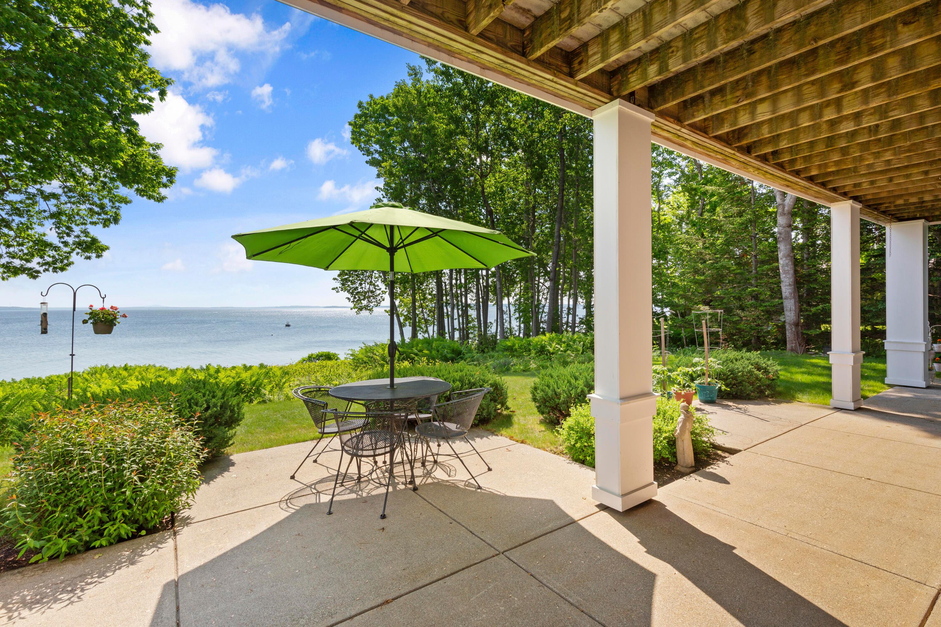  155 Bayside Drive - 物件實景