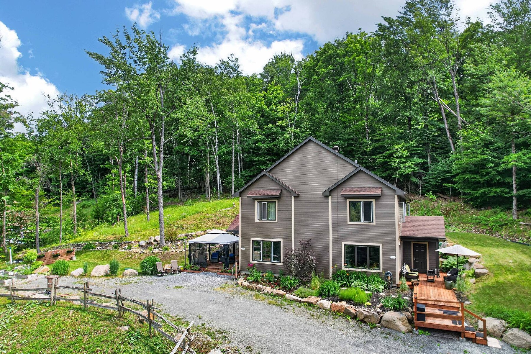  Saint-Sauveur, Quebec, Laurentides - 物件實景