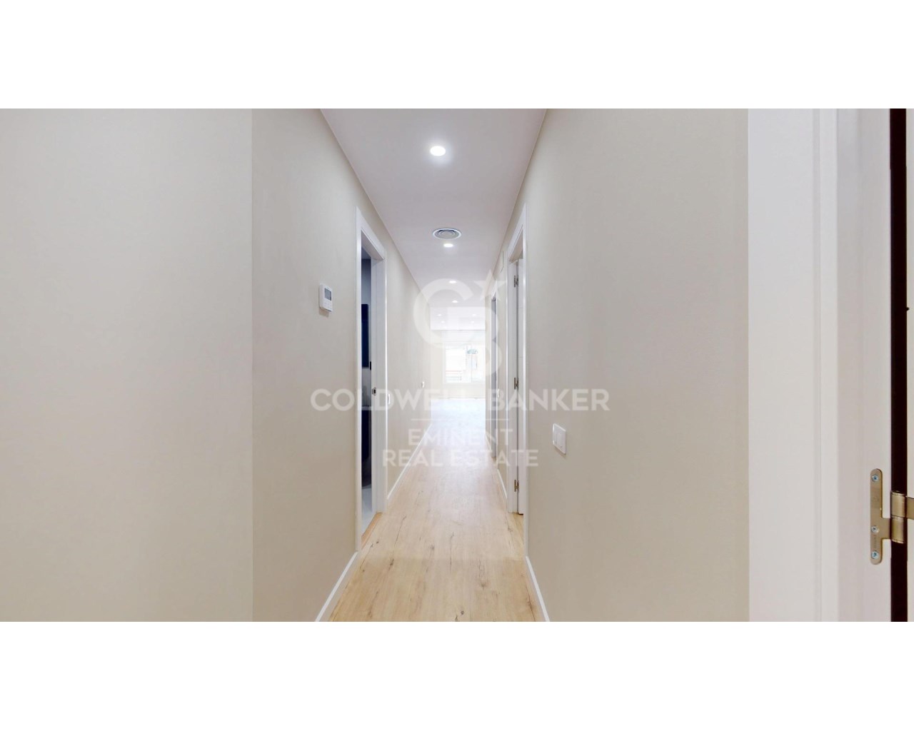 Barcelona, Catalonia, ES, 4 Bedrooms Bedrooms, ,2 BathroomsBathrooms,Residential,For Sale,1826815