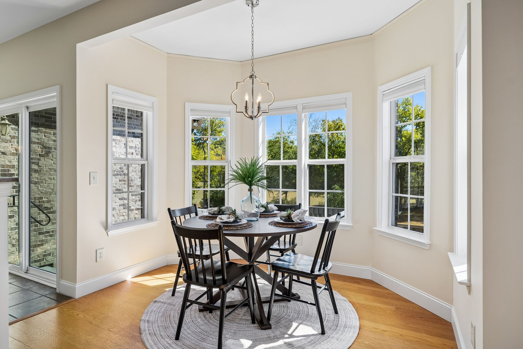  2216 Twin Peaks Ct, Spring Hill, TN, 37174 - 物件實景