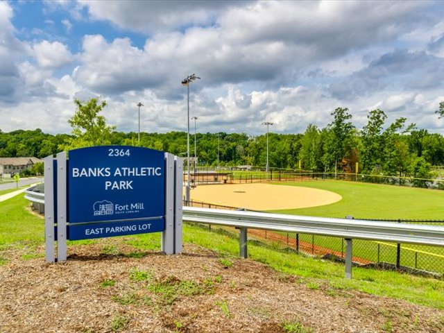 Fort Mill, South Carolina, 29715, United States, 3 Bedrooms Bedrooms, ,3 BathroomsBathrooms,Residential,For Sale,1981901