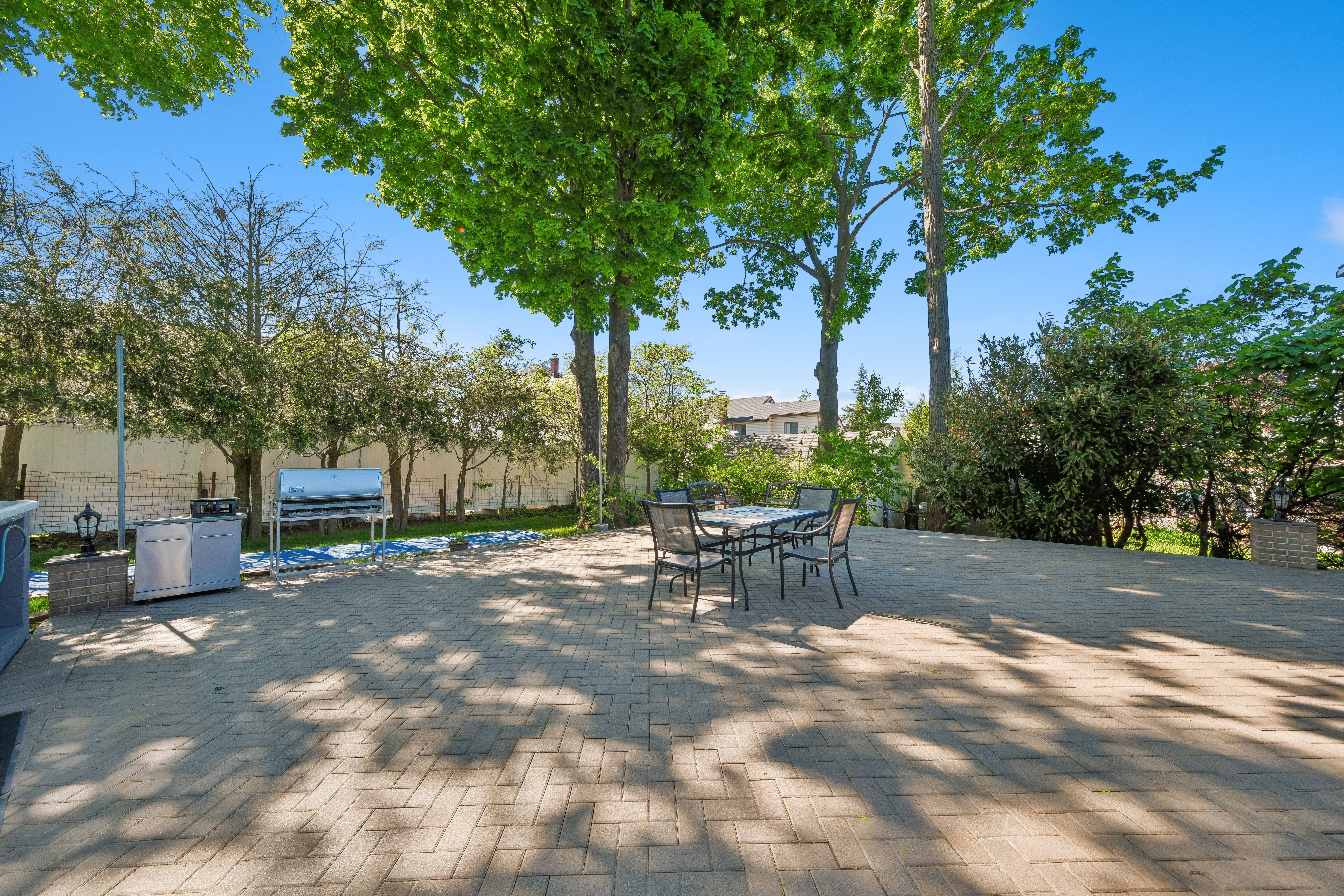  3 Camsanette Court, Glen Cove, NY, 11542 - 物件實景