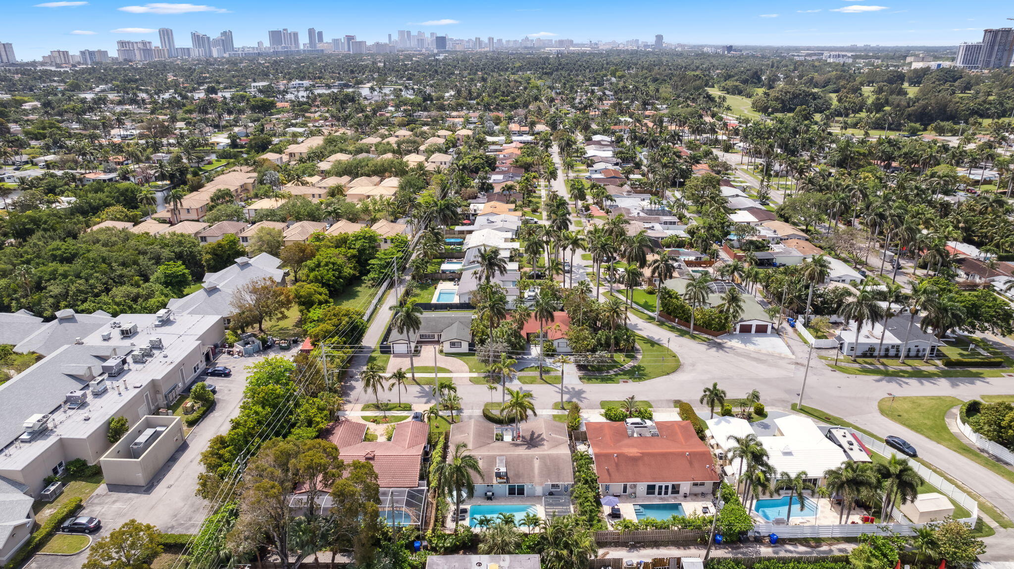 Hollywood, Florida, 33019, United States, 4 Bedrooms Bedrooms, ,3 BathroomsBathrooms,Residential,For Sale,1934699
