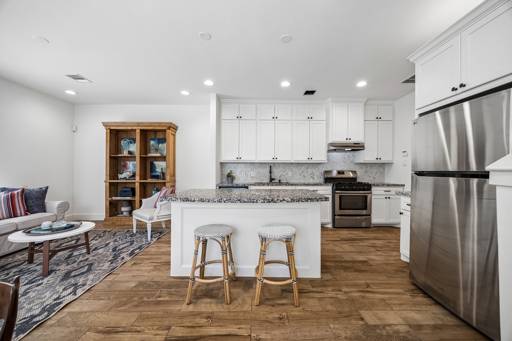  3605 Billingsley Street A - 物件實景