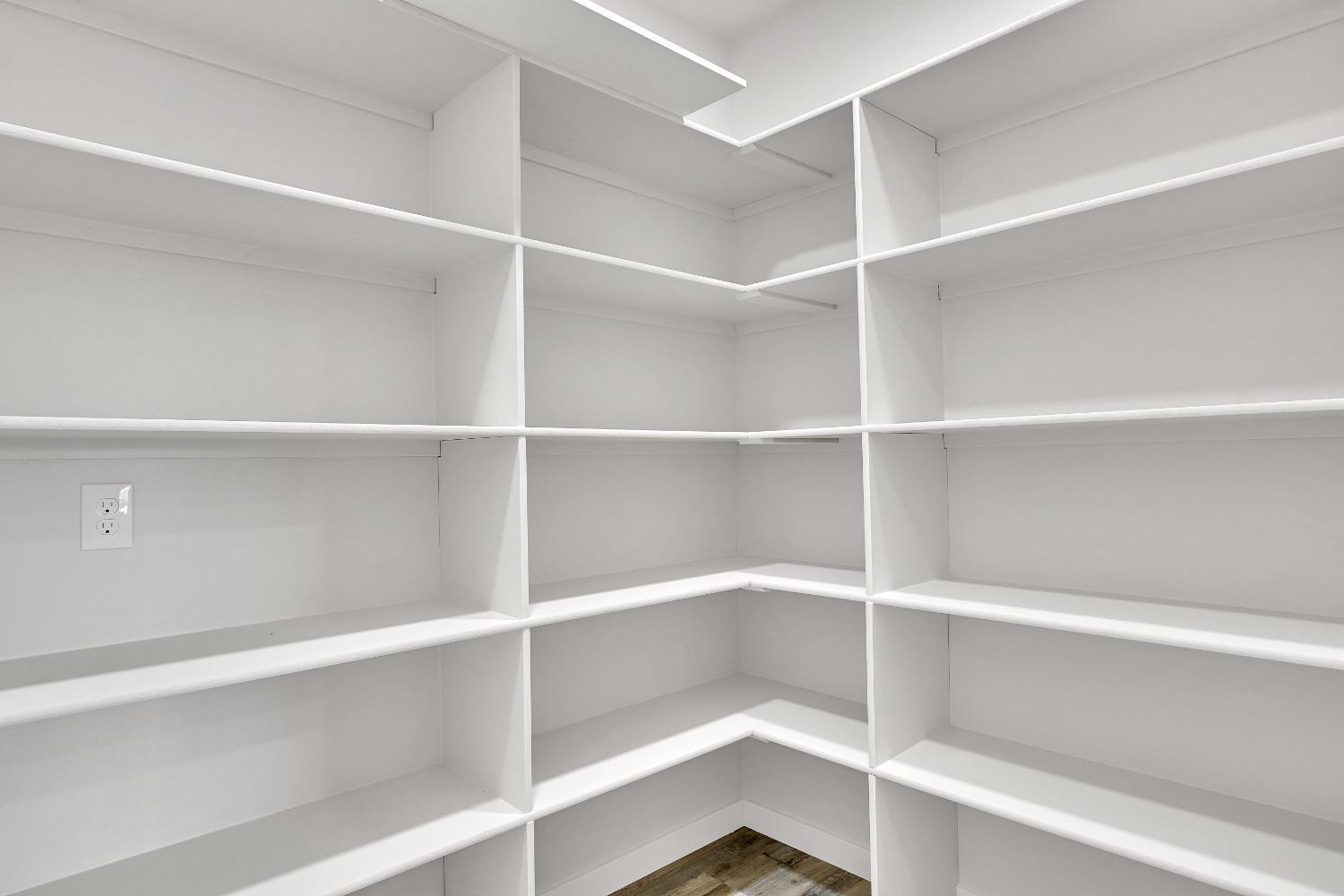 Loma Rica, California, 95901, United States, 3 Bedrooms Bedrooms, ,3 BathroomsBathrooms,Residential,For Sale,2005648