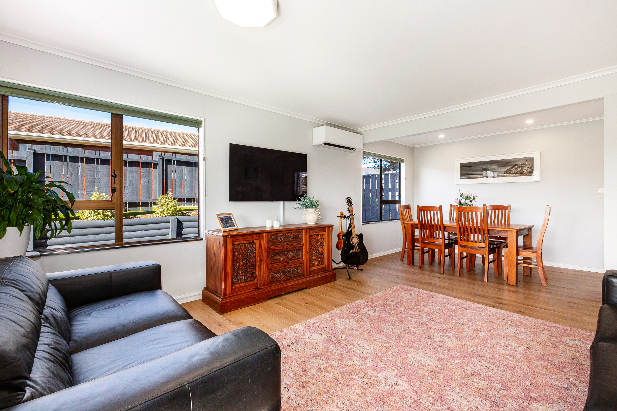  23 James Cook Drive, Whitby - 物件實景