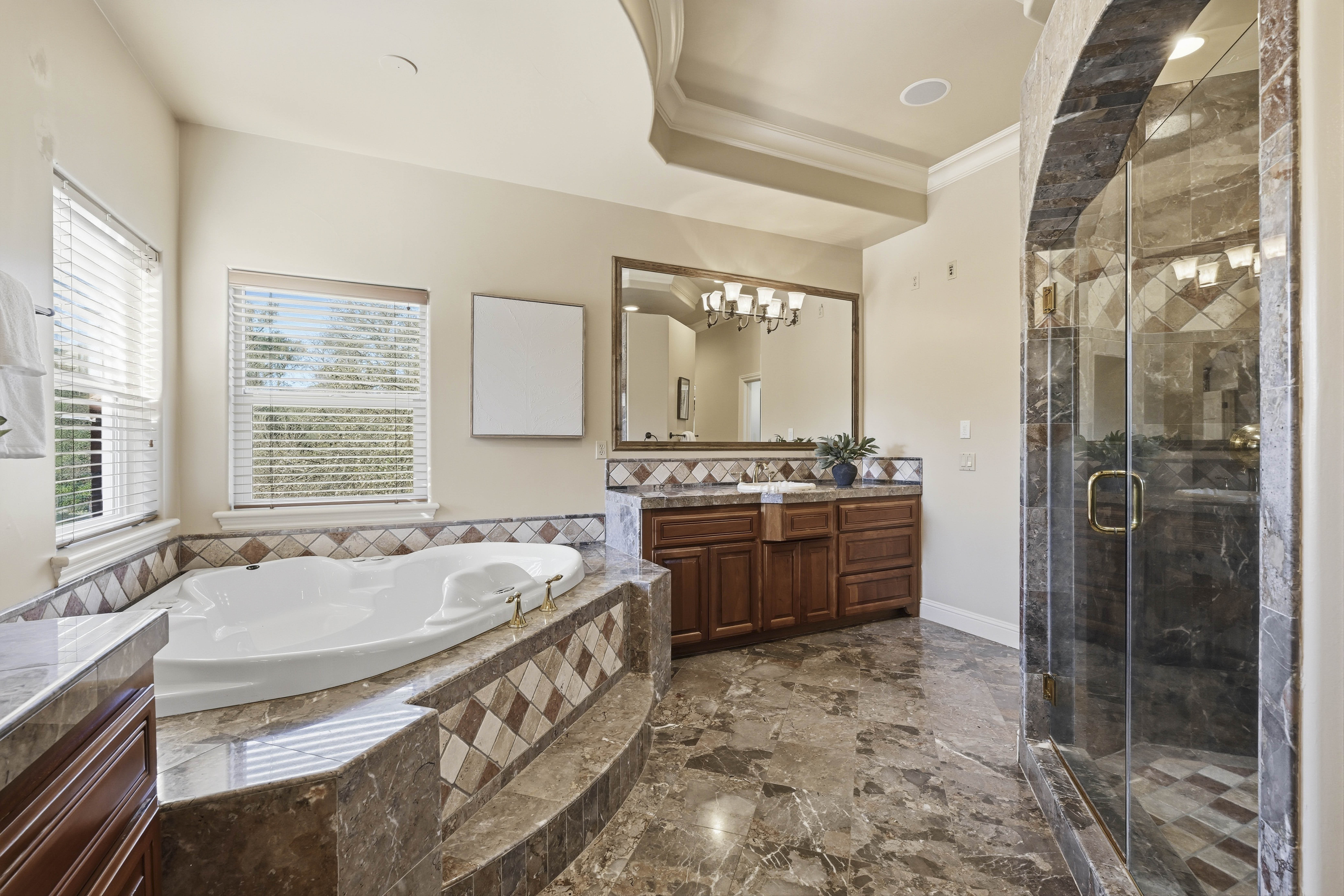  6520 Carolinda Drive, Granite Bay, CA 95746 - 物件實景
