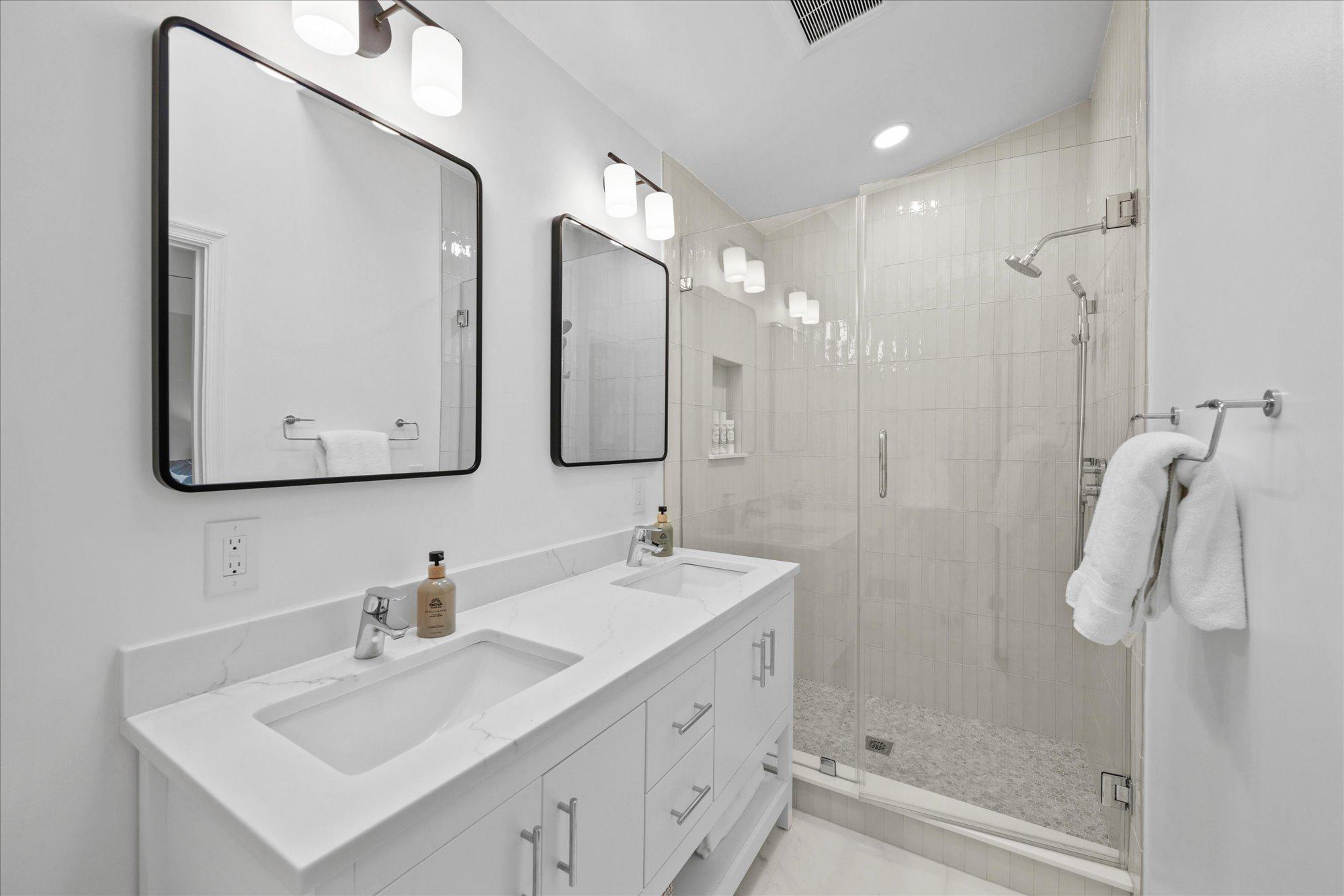  4417 Faraday Place NW, Washington, DC, 20016 - 物件實景