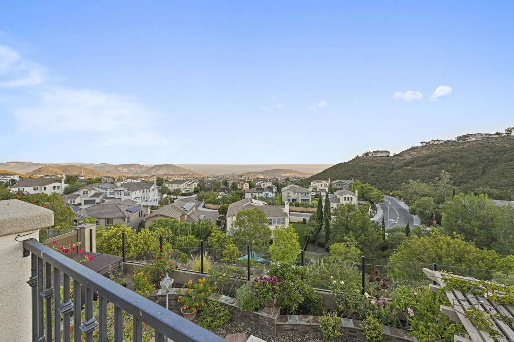 San Marcos, California, 92078, United States, 5 Bedrooms Bedrooms, ,5 BathroomsBathrooms,Residential,For Sale,1926310