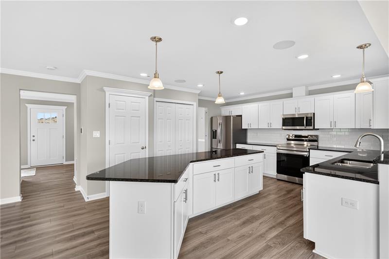 Jefferson Hills, Pennsylvania, 15236, United States, 4 Bedrooms Bedrooms, ,4 BathroomsBathrooms,Residential,For Sale,1910441