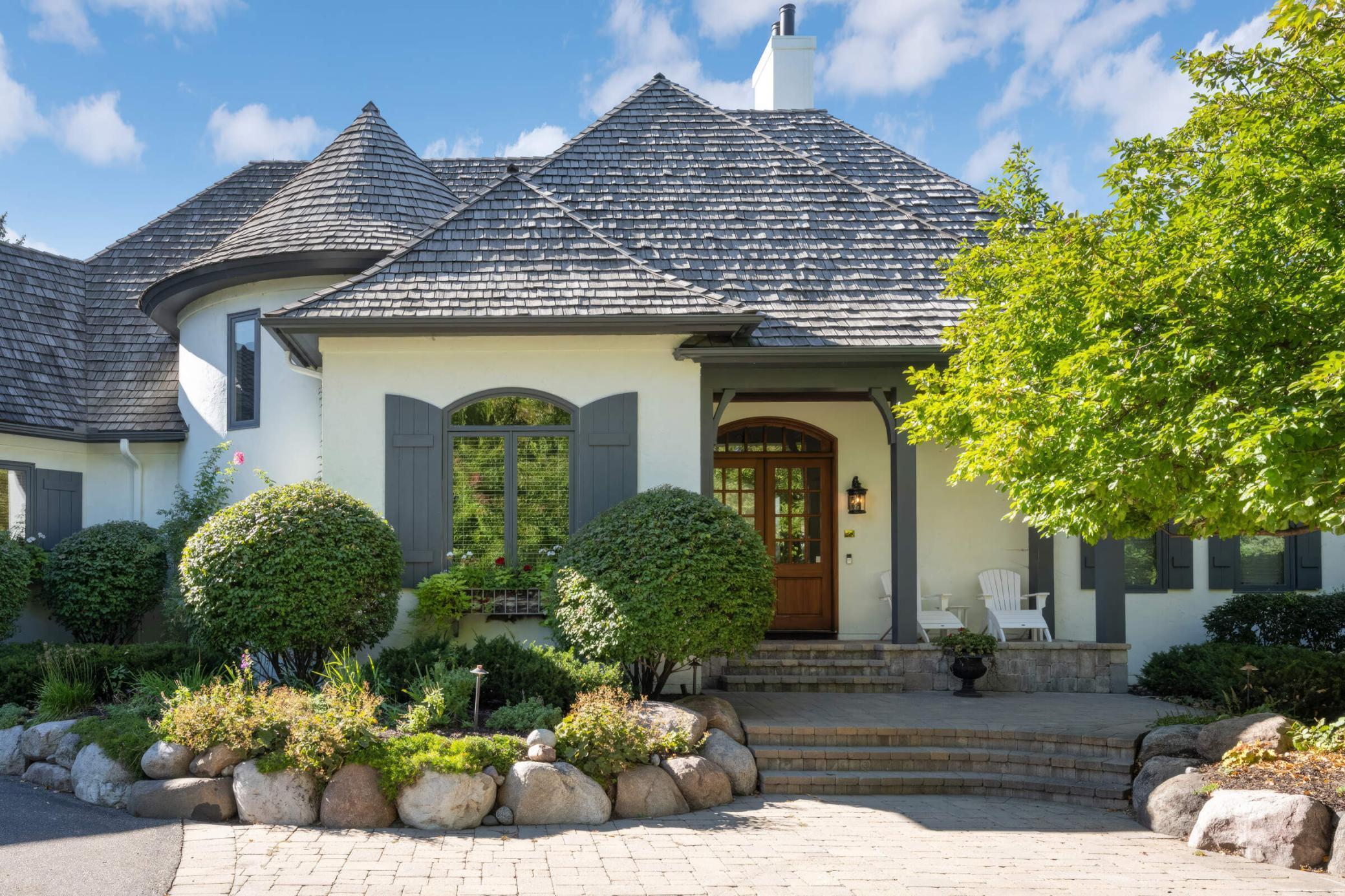 Minnetonka, Minnesota, 55391, United States, 4 Bedrooms Bedrooms, ,4 BathroomsBathrooms,Residential,For Sale,1762220
