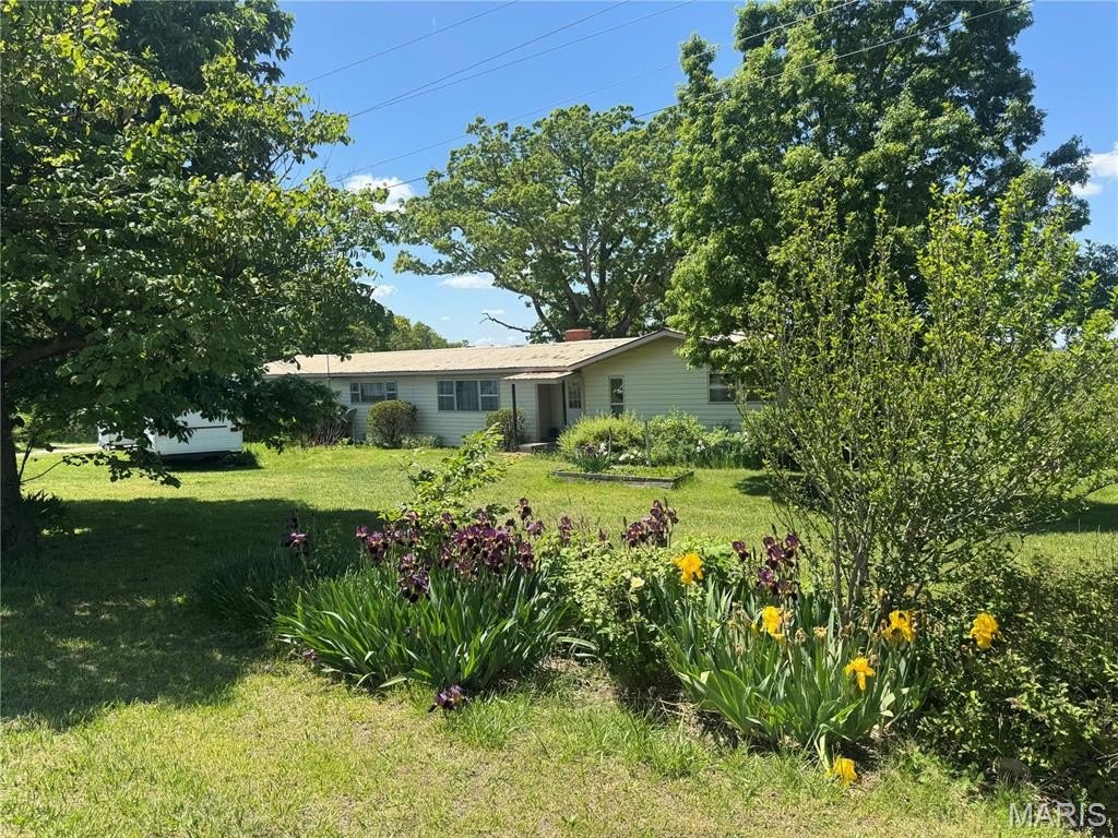 Lebanon, Missouri, 65536, United States, 5 Bedrooms Bedrooms, ,2 BathroomsBathrooms,Residential,For Sale,1922882
